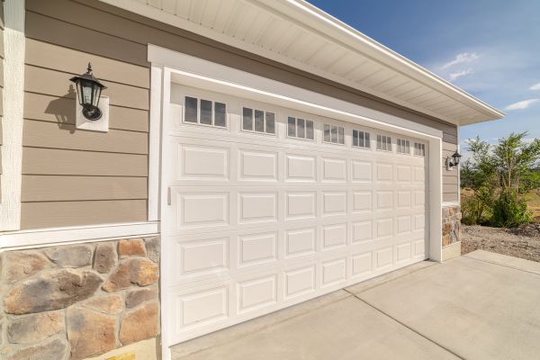 Garage Siding Repair in Waterloo