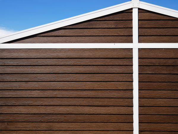 Hardwood Siding Installation in Waterloo