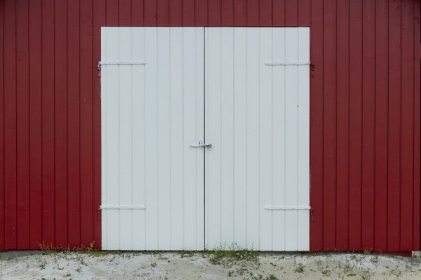 Pole Barn Siding Installation in Waterloo