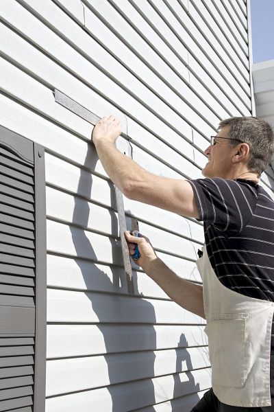 Cost of Vinyl Siding Service in Waterloo